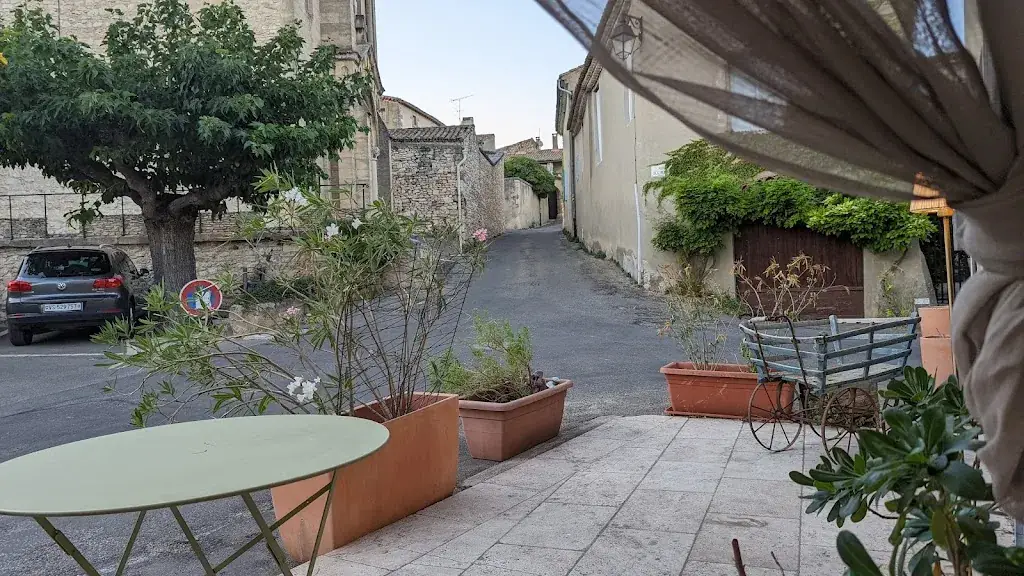 Restaurant L'estanquet_Saint-Maximin_slider_image_1