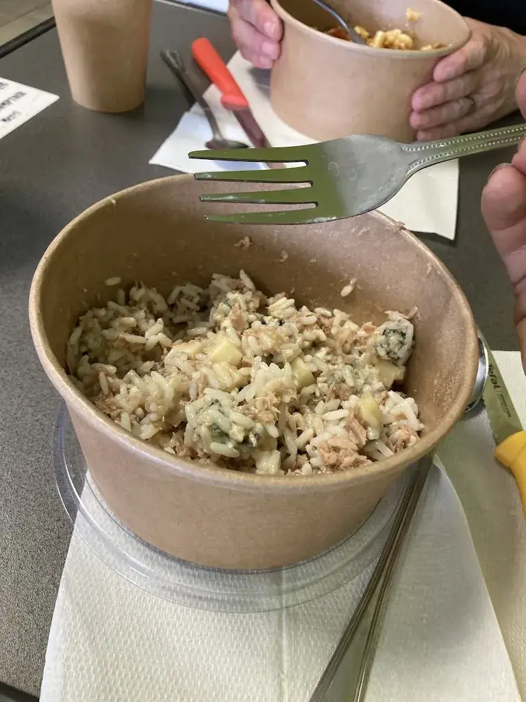 fbn tssndr_PASS' TA FAIM_Vayrac_review