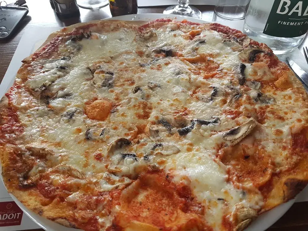 Menu_Restaurant La Galine à Mieussy_Mieussy_immagine_5