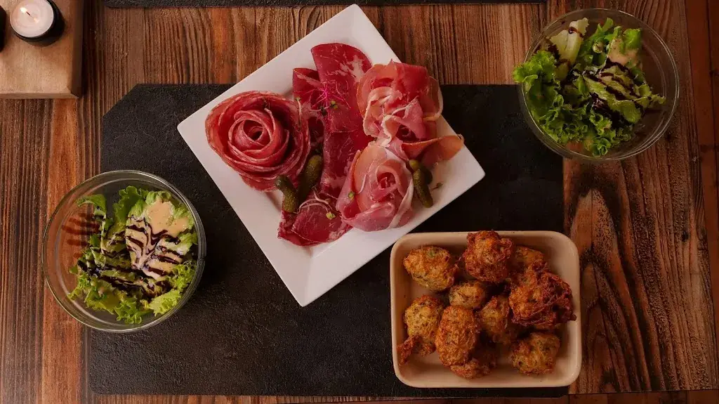 Restaurant La Galine à Mieussy_Mieussy_slider_image_2