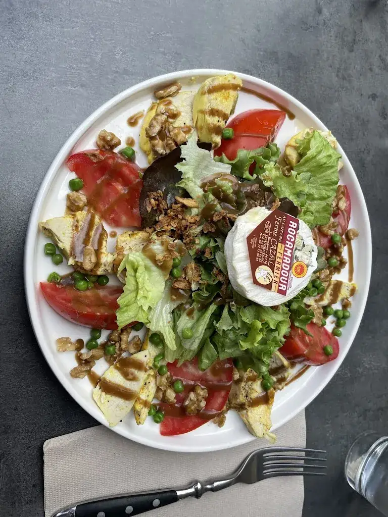 Mostafa Fayed_Le Prieuré_Carennac_review