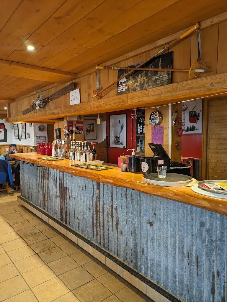 Le Refuge- Jacquard Angélique restaurant in Mieussy