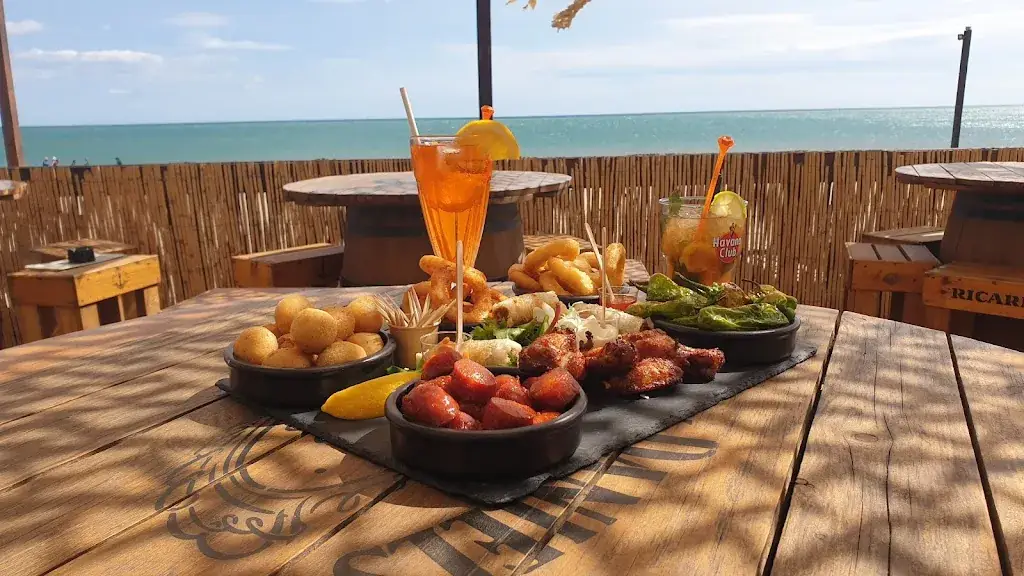 Les Canisses_Vendres_slider_image_2