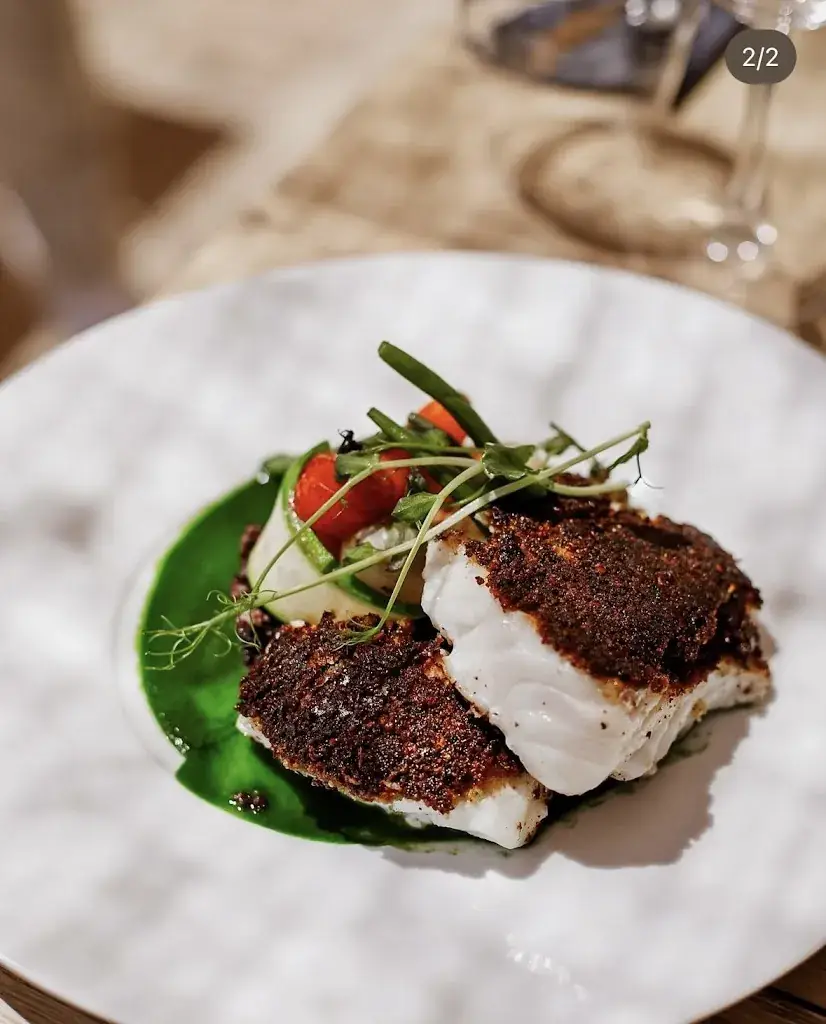 Le Delphinium_Valras-Plage_slider_image_3