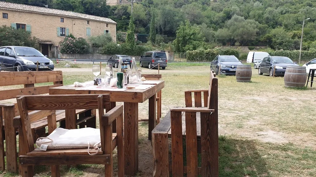 La P'tite Guinguette_Saint-Étienne-des-Sorts_slider_image_1