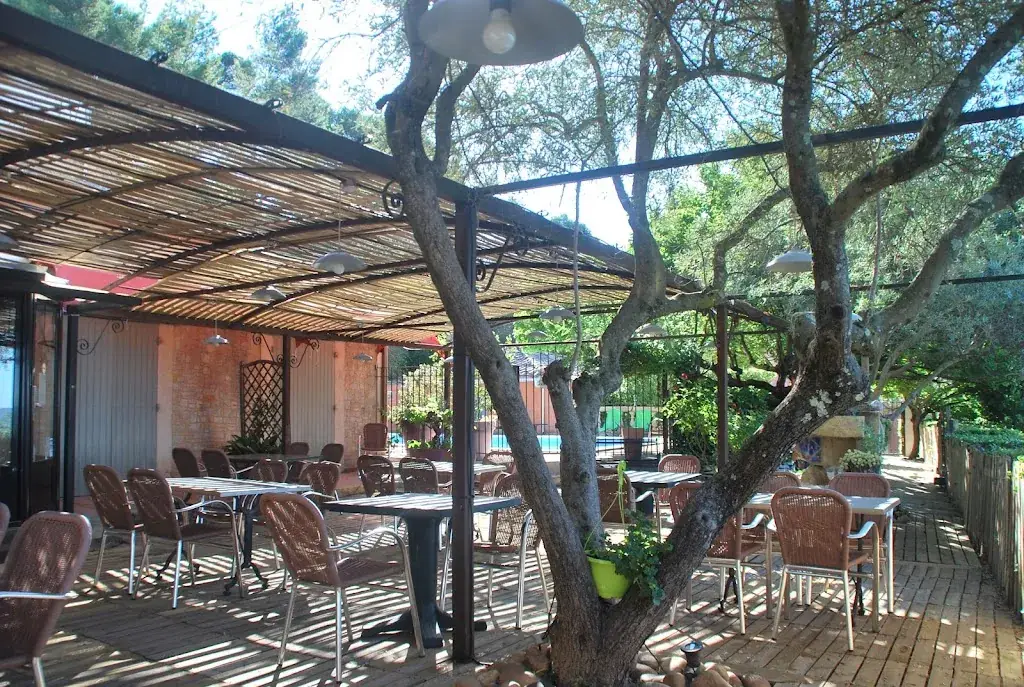 L'Angevis_Chusclan_slider_image_1