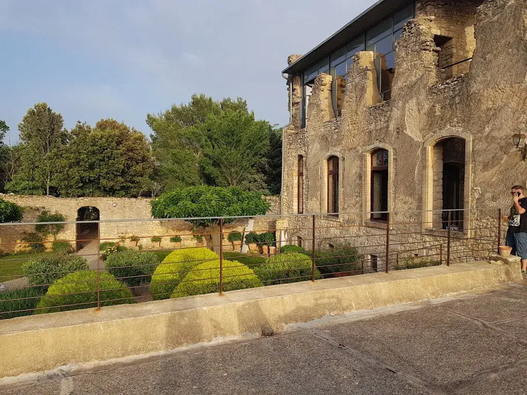 Justin FaceB_Chateau de Vénéjan_Vénéjan_review