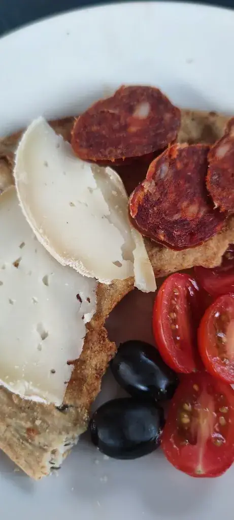 Adélie_Le patachon_Venerque_review