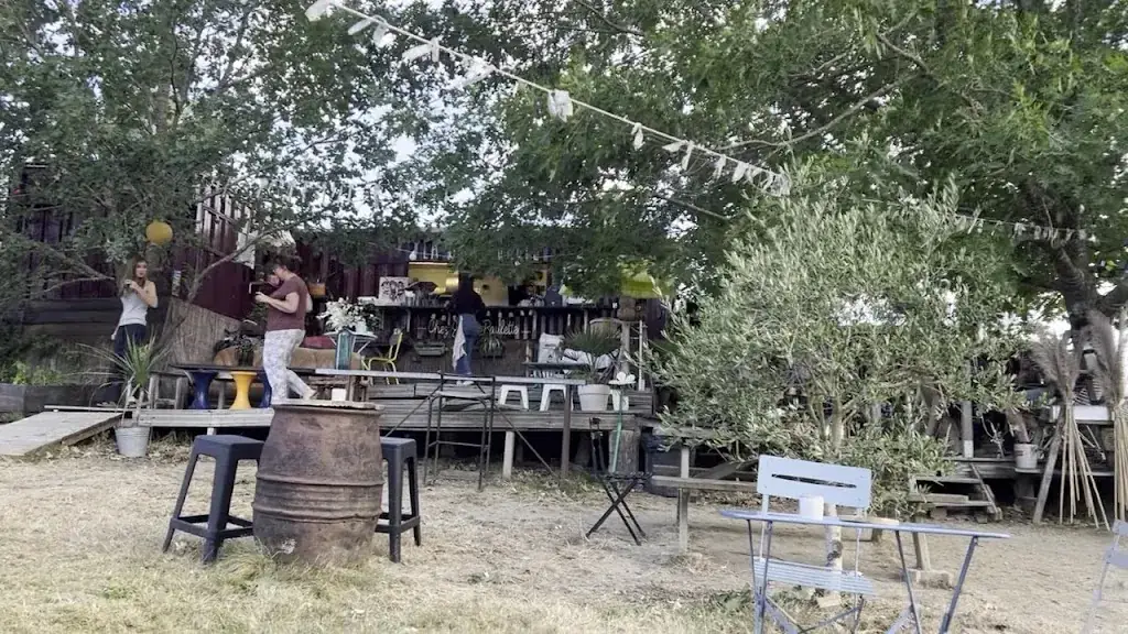 La Guinguette Chez Jojo et Paulette_Verfeil_slider_image_2