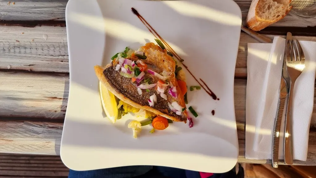 Le Phare_Valras-Plage_slider_image_3