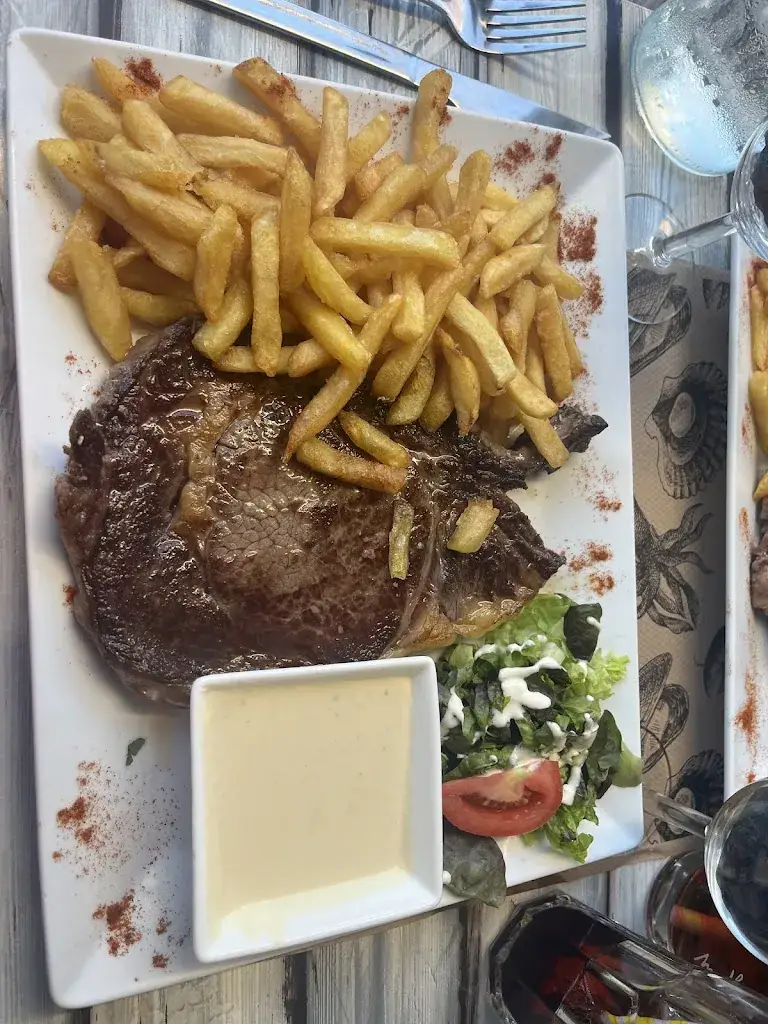 Olivia Brahim_Brasserie Chez Mémé_Valras-Plage_Bewertung