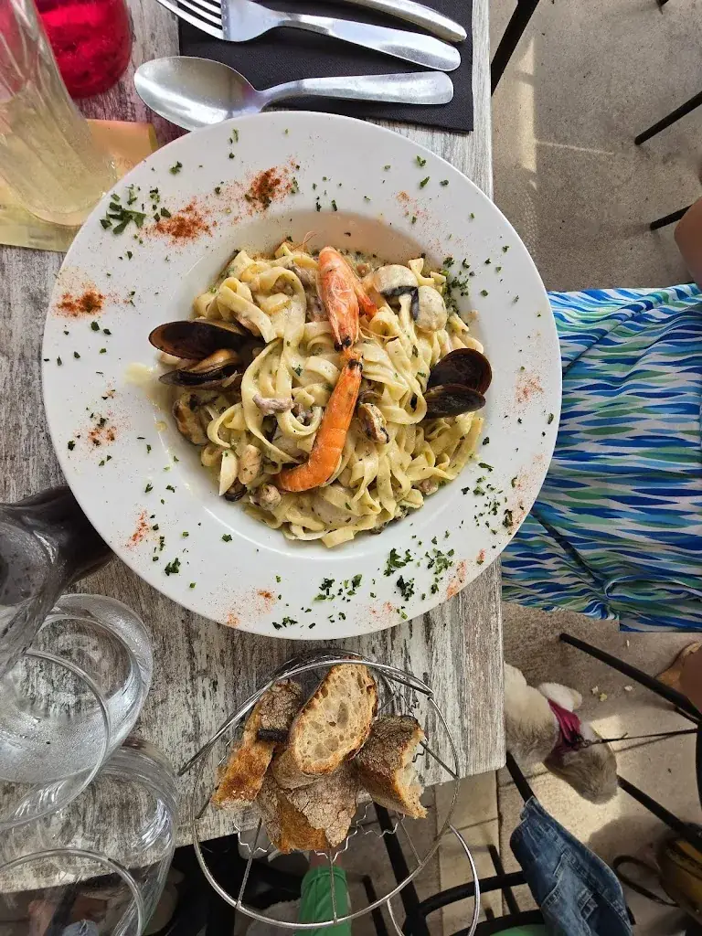 Benoit Nihard_Le Marius_Valras-Plage_review