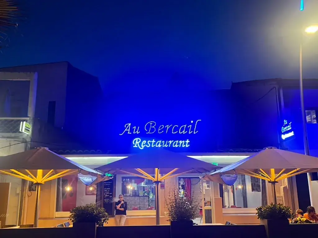 RESTAURANT AU BERCAIL * OUVERT À L’ANNÉE * restaurante en Valras-Plage