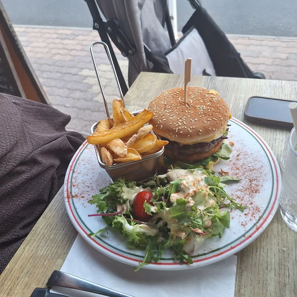 Les Grilladines_Valras-Plage_slider_image_3