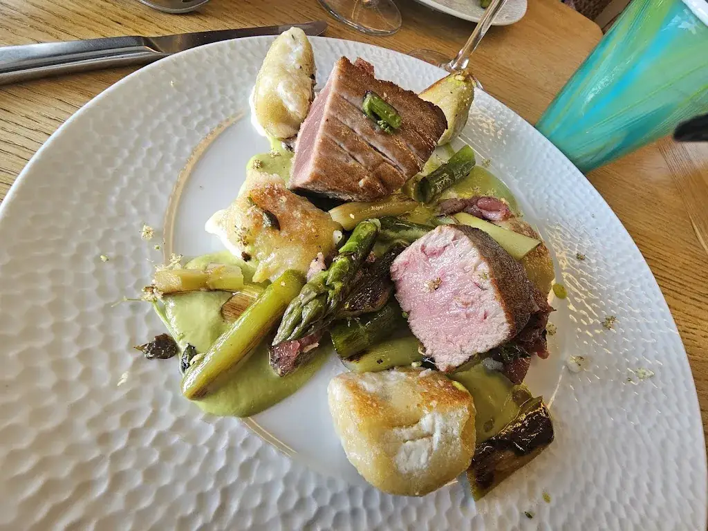 Le Sépia_Valras-Plage_slider_image_3