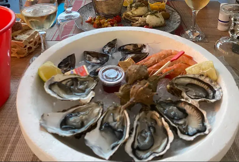 Bastien Escabasse_L'entreMer_Valras-Plage_review