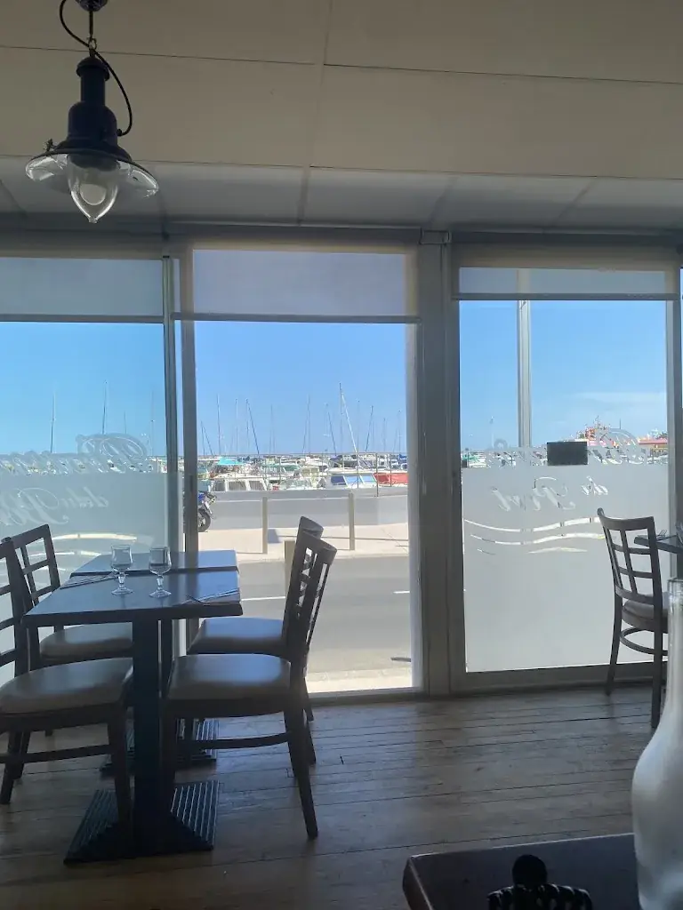 Emma Solomon_La Brasserie du Port_Valras-Plage_avis