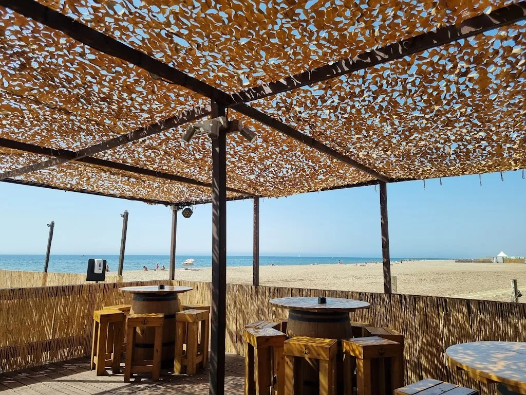 Le Beach_Valras-Plage_slider_image_1