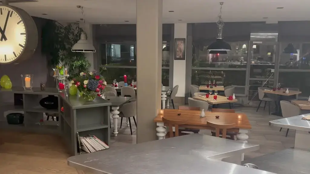 Eric D_La Cantine des Commerçants - Bistrot basque_Genève_review