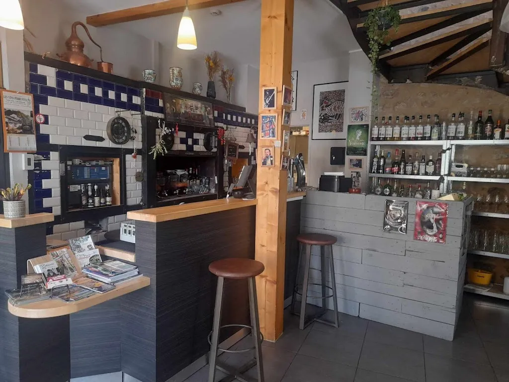 Le Pin Solitaire - Auberge du Vernet LOGIS_Vernet-Chaméane_slider_image_1