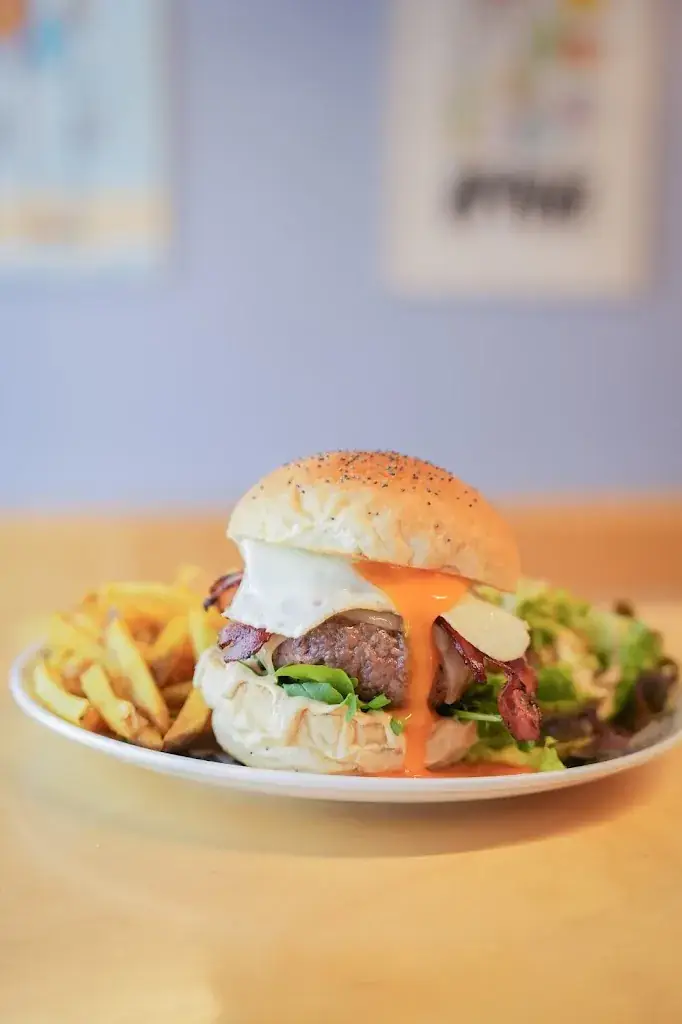 Inglewood Plainpalais_Genève_slider_image_2