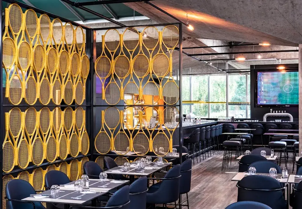 Prime's - Fine Food & Sports Bar_Acacias_slider_image_1