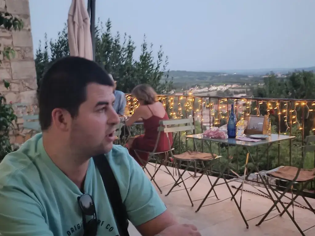 Misty Rae_La Grignoterie du Passage de Horts_Vézénobres_review