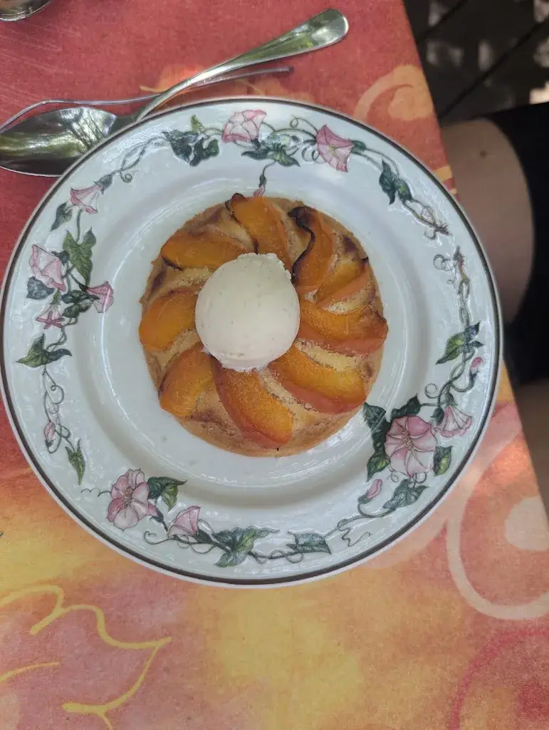 Ela Rakowska_Brasserie Mam’s Padel_Vézénobres_review