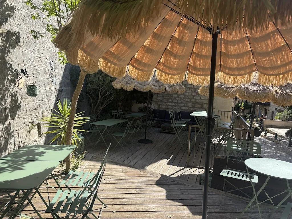 La p'tite échoppe Restaurant in Vézénobres