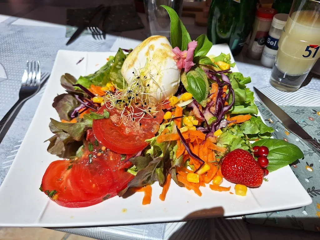 Laury TELLIER_Bar Le Centaure_Vézénobres_review