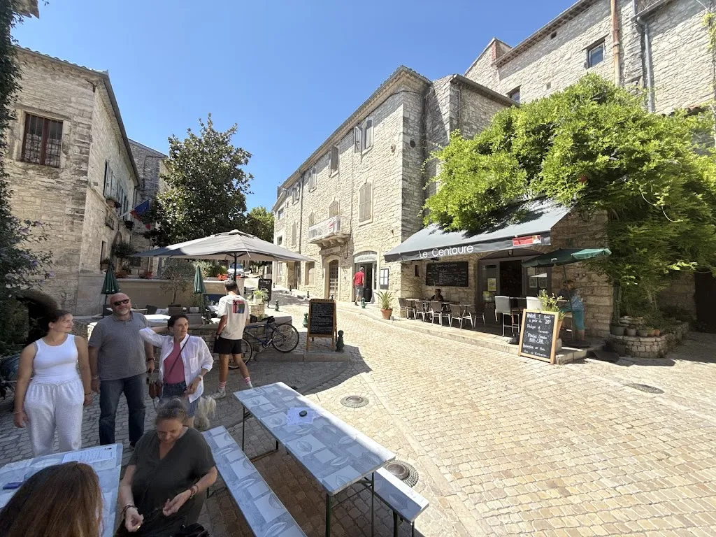 Bar Le Centaure_Vézénobres_slider_image_3
