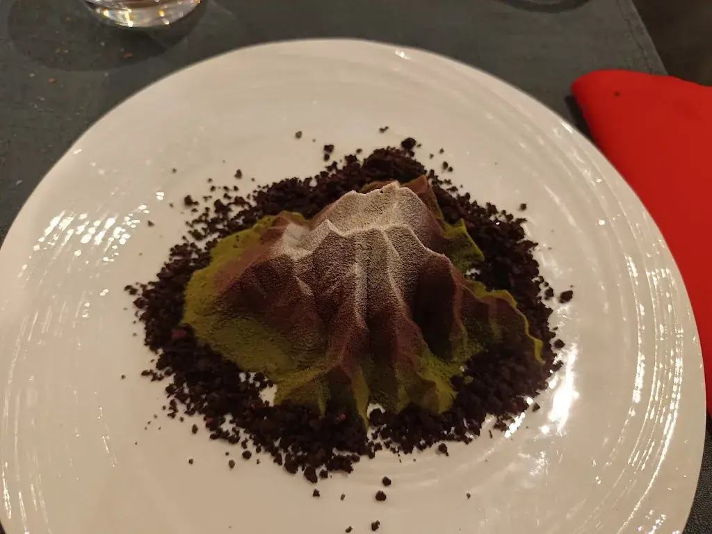 Audrey Santanach_LA SENYERA_Villefranche-de-Conflent_review