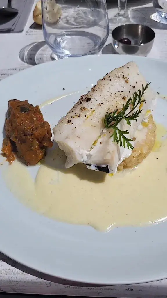 La table de serdinya_Serdinya_slider_image_2