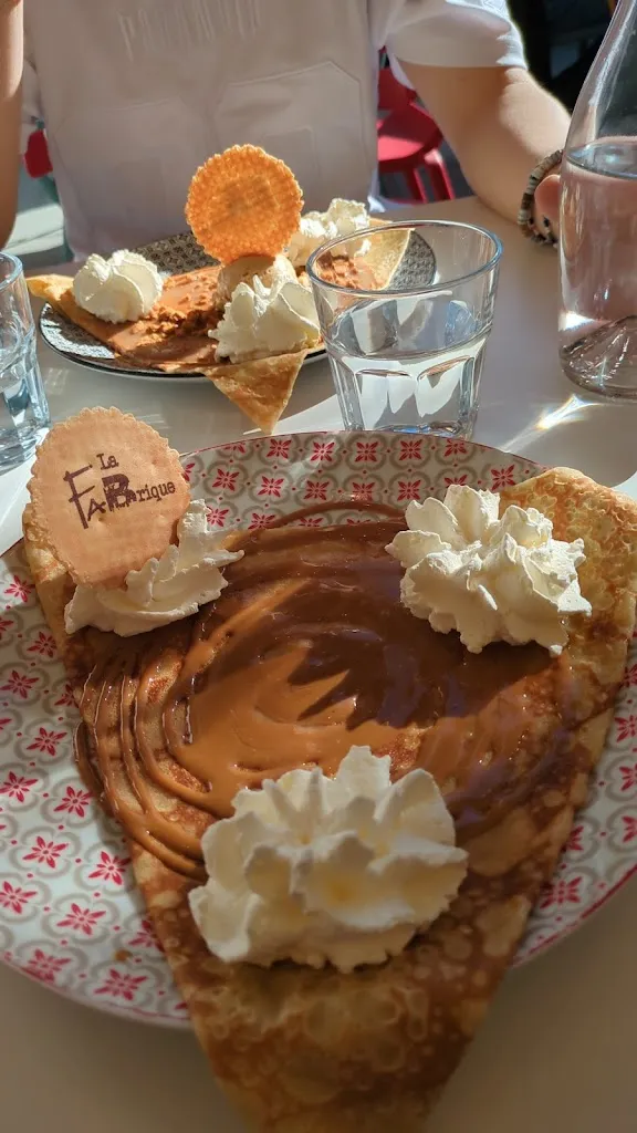 Clarisse_La Fabrique_Vias_review