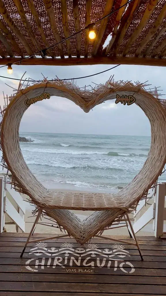 Claudia Blanco_Chiringuito vias plage_Vias_review