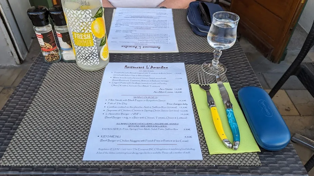 Menu_L'Amandine_Vias_image_1