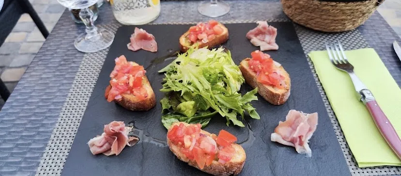 Menu_L'Amandine_Vias_image_4