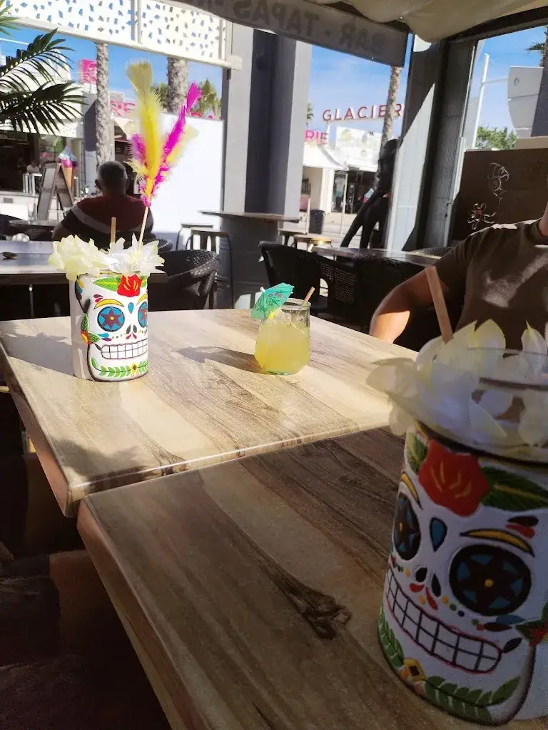 Shi Zuki_Pancho Villa_Vias_review