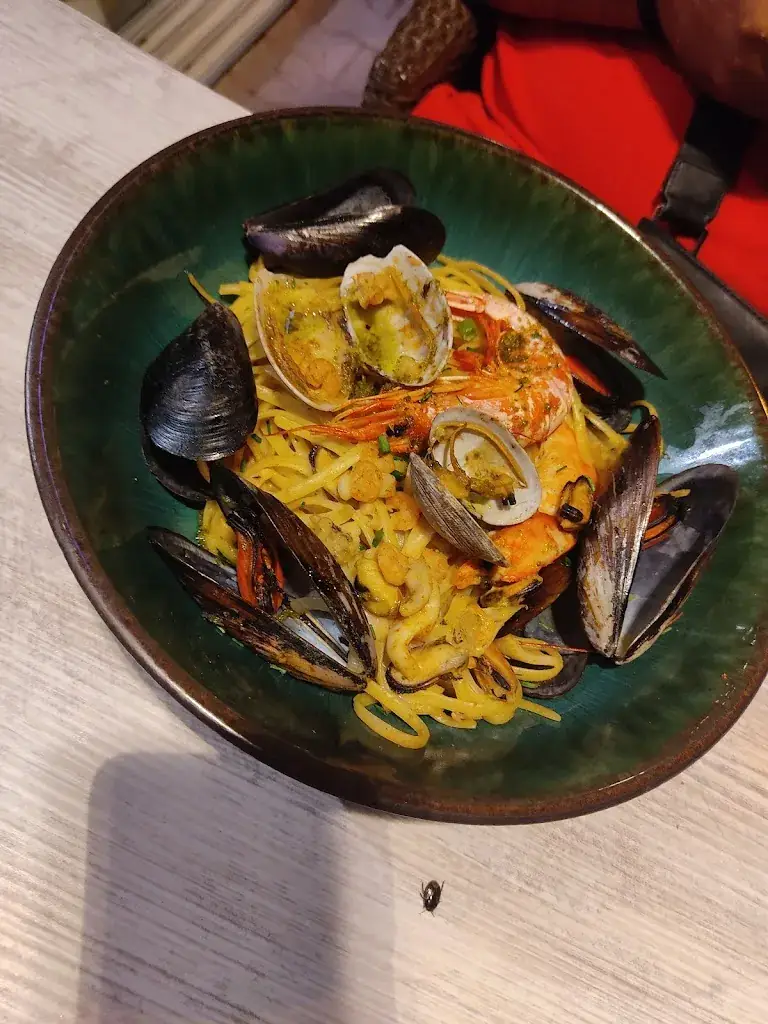 Menu_Le Saint-Pierre | Restaurant Vias_Vias_image_9