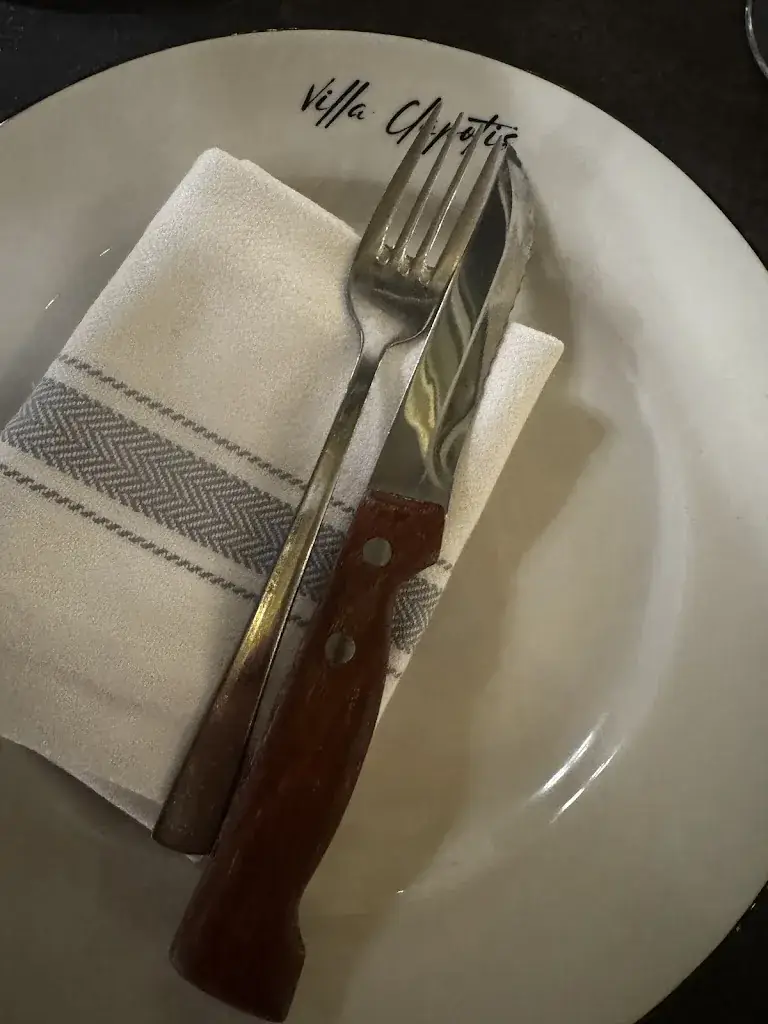 Harry Schuler_Villa Clapotis_Toulouse_review