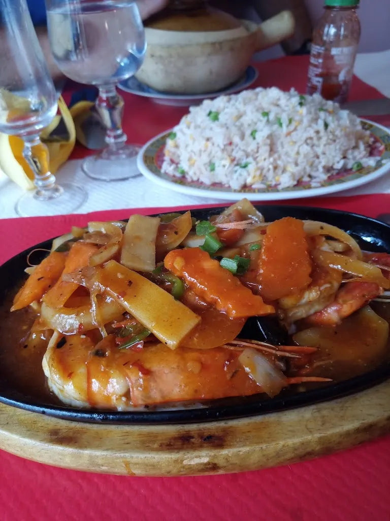 Restaurant La baie d'Ha Long_Vic-en-Bigorre_slider_image_3