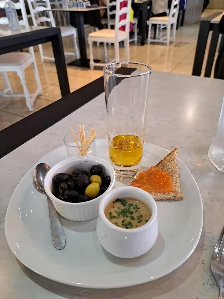 Menu_Hôtel Restaurant Le Tivoli_Vic-en-Bigorre_image_4