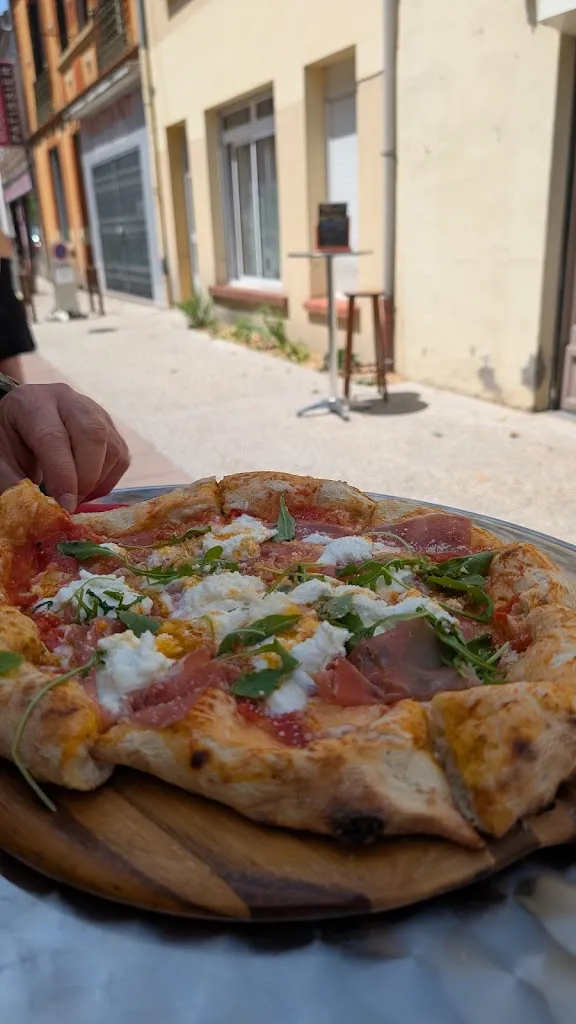 Sandra LIMA DE JESUS_A Casa Ra Nonna - Épicerie italienne et Pizzeria_Vic-en-Bigorre_review