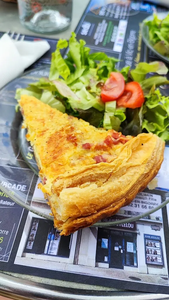 Menu_Le Central Sarl_Vic-en-Bigorre_image_1