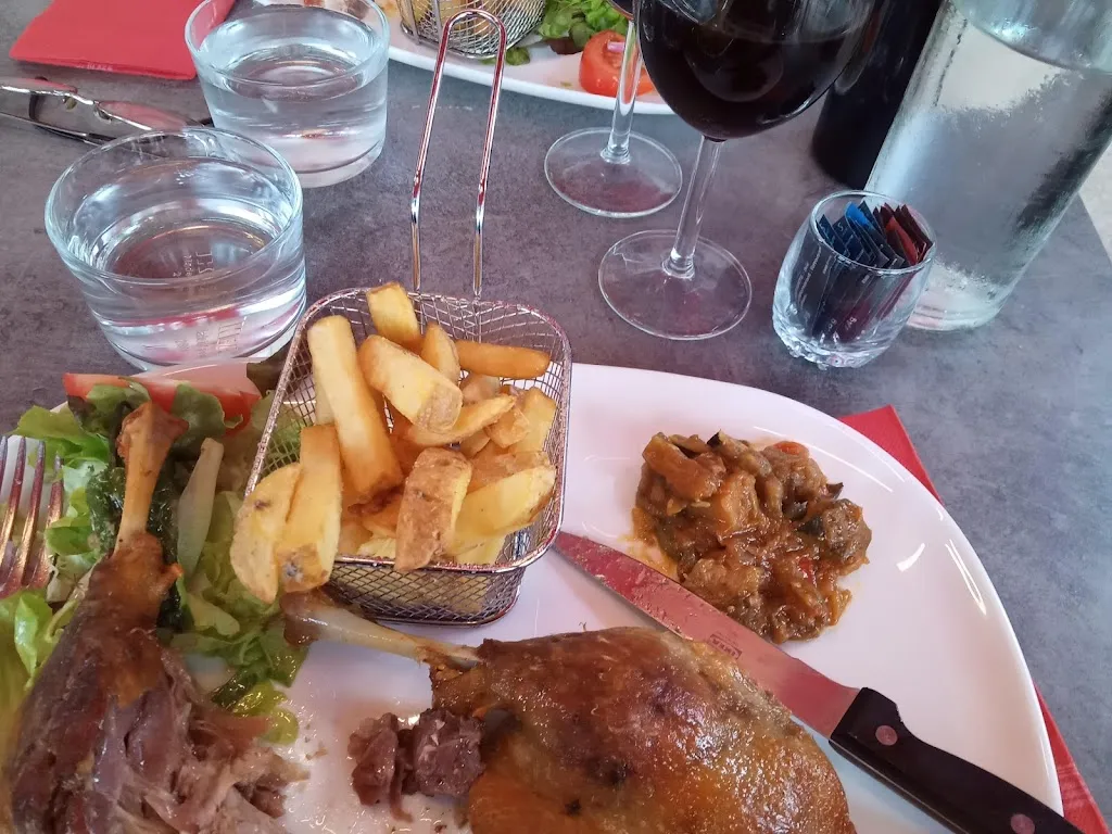 Jane Beardsley_Chez Bouca Restaurant Pizzeria_Villemoustaussou_review