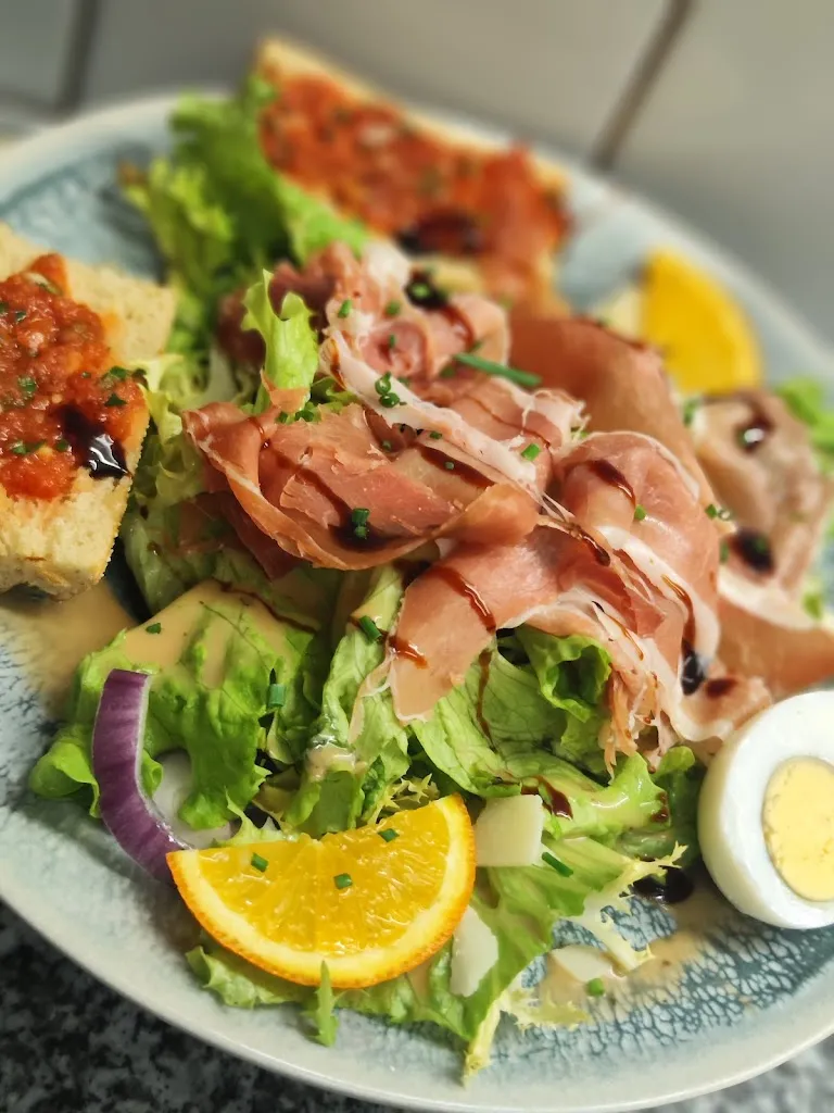 Chez Bouca Restaurant Pizzeria_Villemoustaussou_slider_image_2