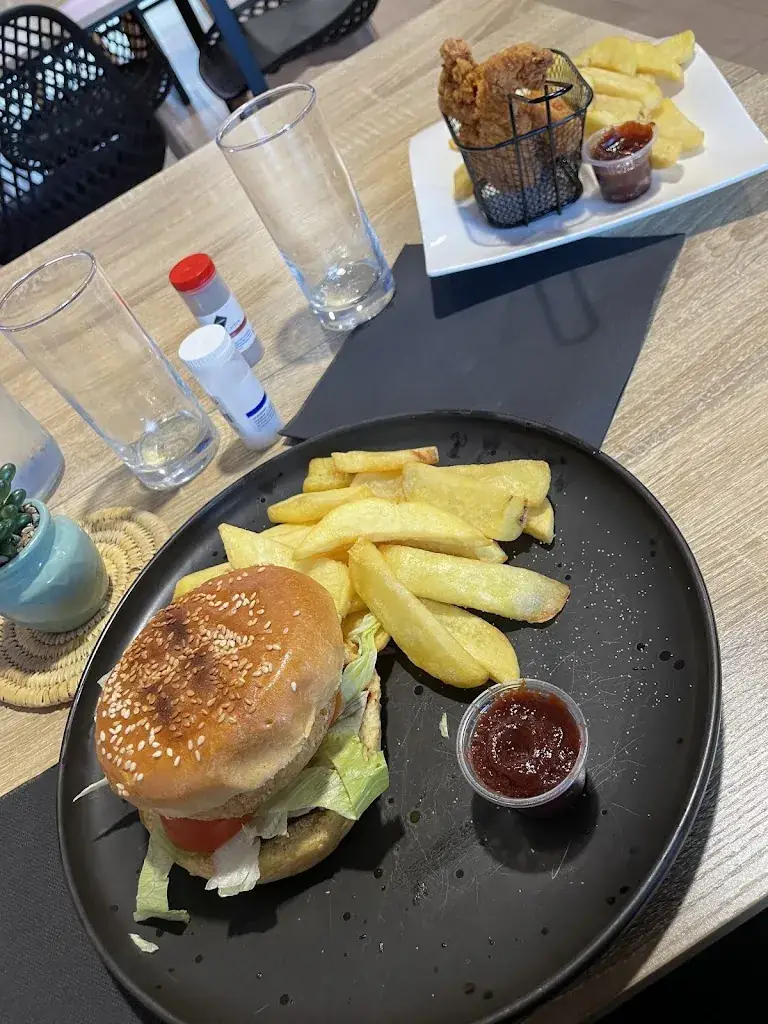 Syriana Rebhi_les délices d'imane_Villelongue-de-la-Salanque_review