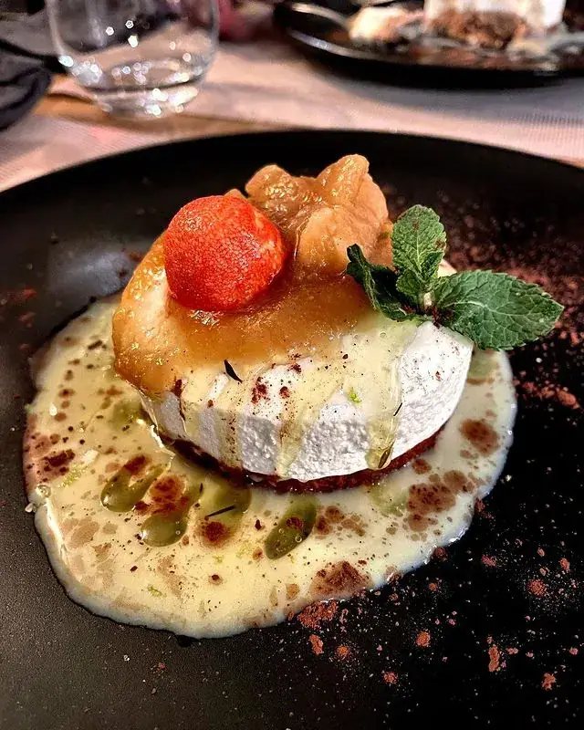 Lo potz_Vic-Fezensac_slider_image_3