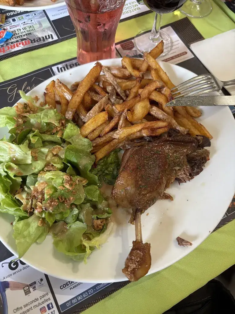 Laéna Bernard_Le Bistrot d'en Face_Vic-Fezensac_review