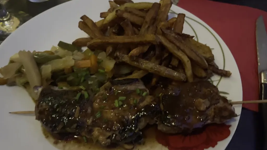 Le Pas Pareil_Vic-Fezensac_slider_image_2